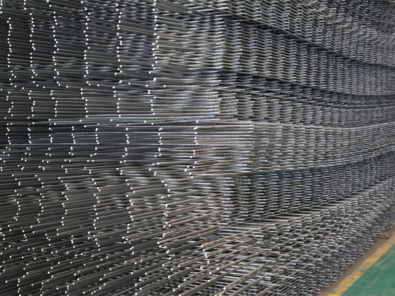 現(xiàn)貨強期貨弱 下周重要窗口期鋼市這樣走！